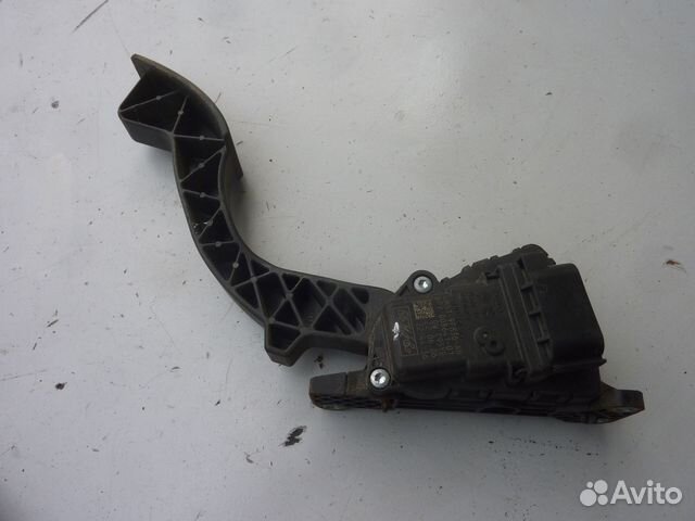 Ford Focus 2 педаль газа