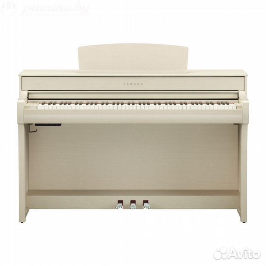 Цифровое пианино Yamaha + Аксессуары