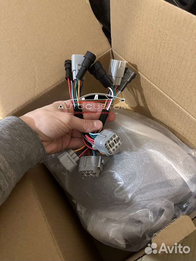 Переходники фар Ленд Крузер 200 с 07-11 на 16-21 г