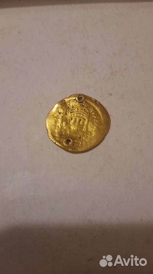 Золотая монета