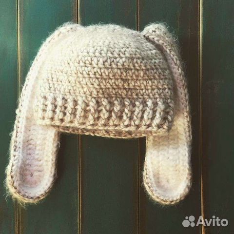 Вязаная Шапка зайчик на заказ ручная работа