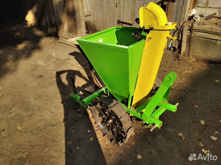 Картофелесажалка