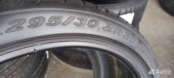 Pirelli P Zero 295/30 R20 101Y