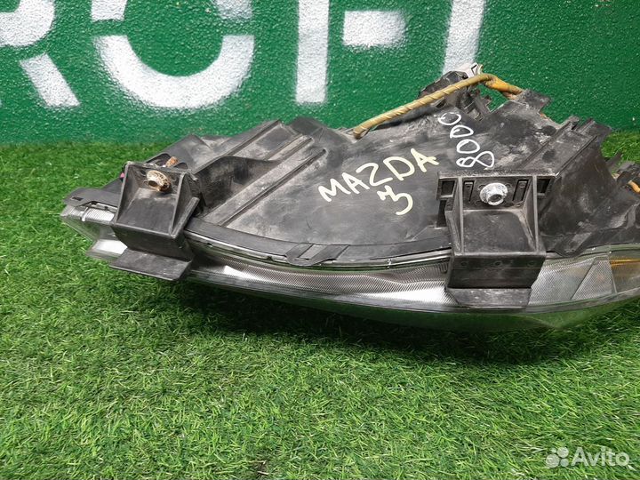В наличии: Фара правая Mazda 3 BL
