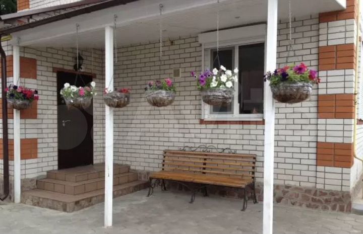 Коттедж 164 м² на участке 15 сот.