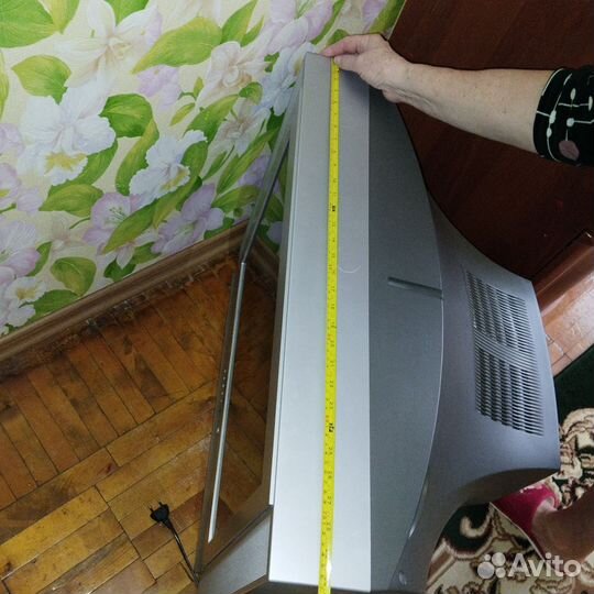 Телевизор большой Samsung