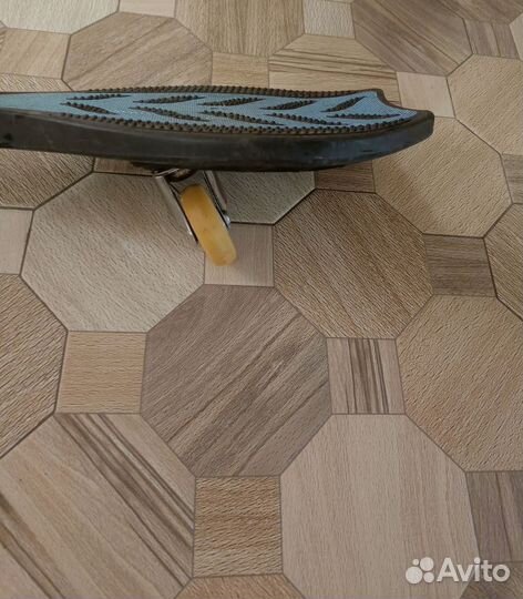 Скейтборд роллерсёрф