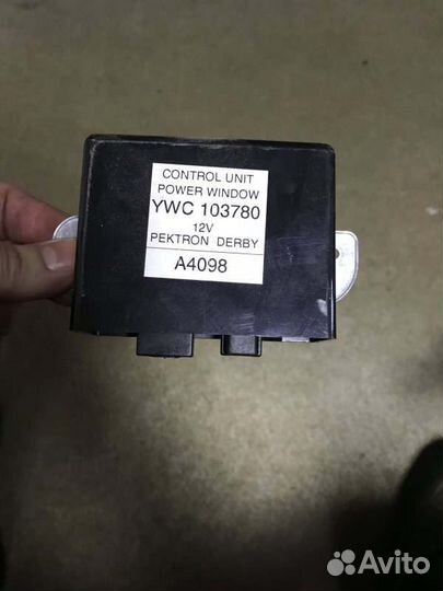 Блок управления стеклоподъемниками Rover 200 1998