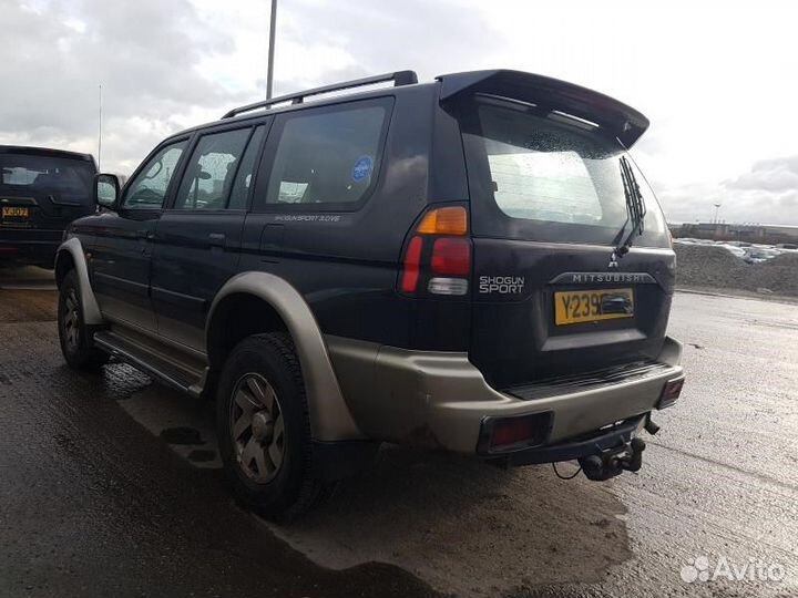 Разбор на запчасти Mitsubishi Montero Sport / Paje