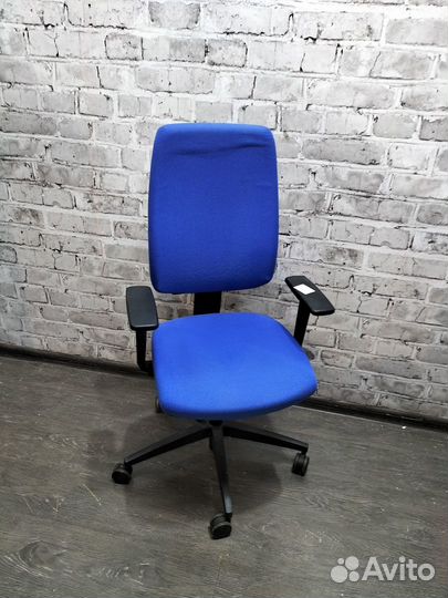 Компьютерное кресло