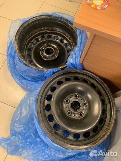 Диски штампованные r16 VW