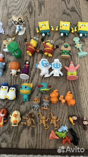 Игрушки из Sweet Box+игрушки с киндеров в подарок