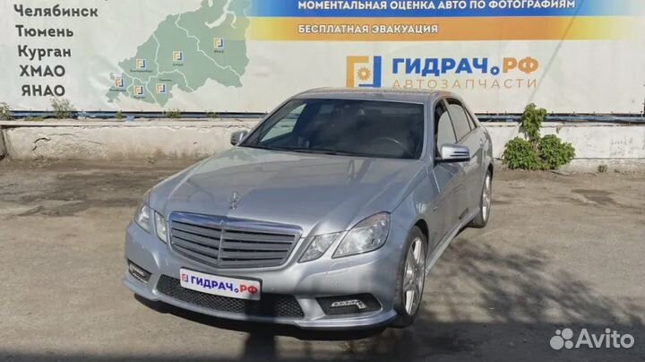 Накладка порога внутренняя передняя правая Mercedes-Benz E-Class 200 (W212) A2126860236