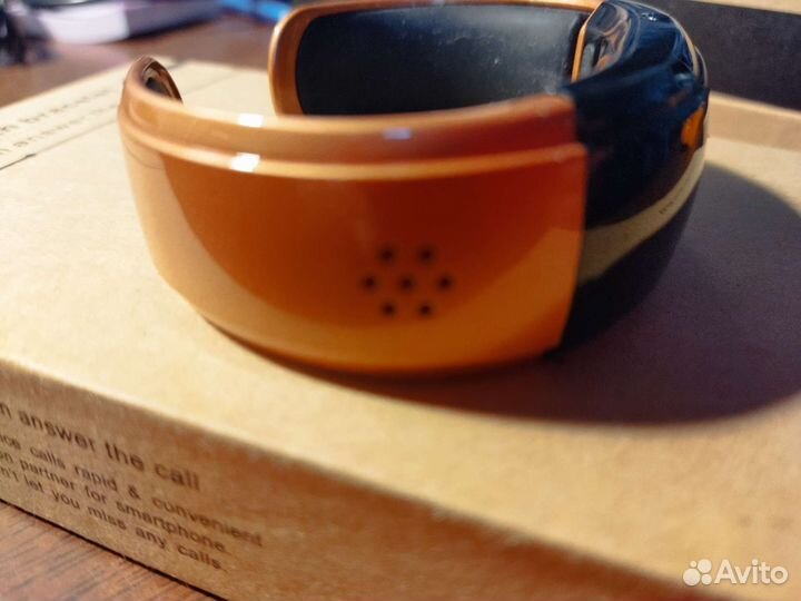 Блютуз браслет