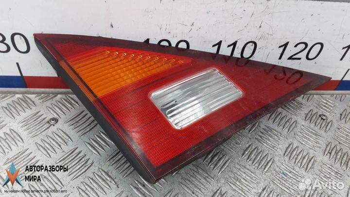 Фонарь крышки багажника левый SsangYong Rodius