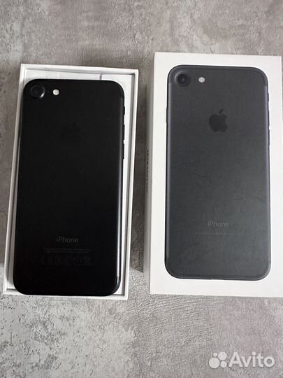 iPhone 7, 32 ГБ