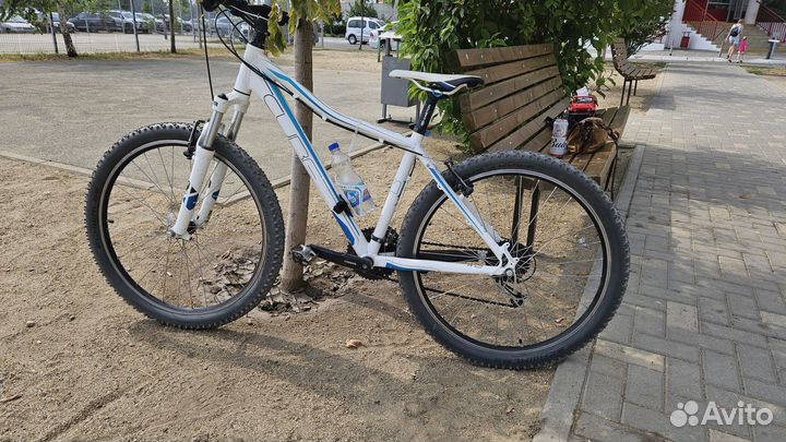 Велосипед Cube Access WLS женский