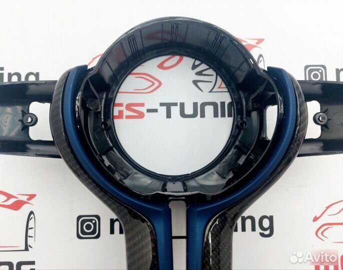 Синяя карбон вставка руля M бмв + задняя накладка