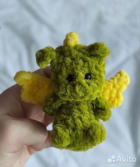 Плюшевый дракон