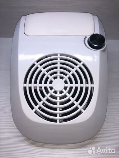 Вытяжка для маникюра