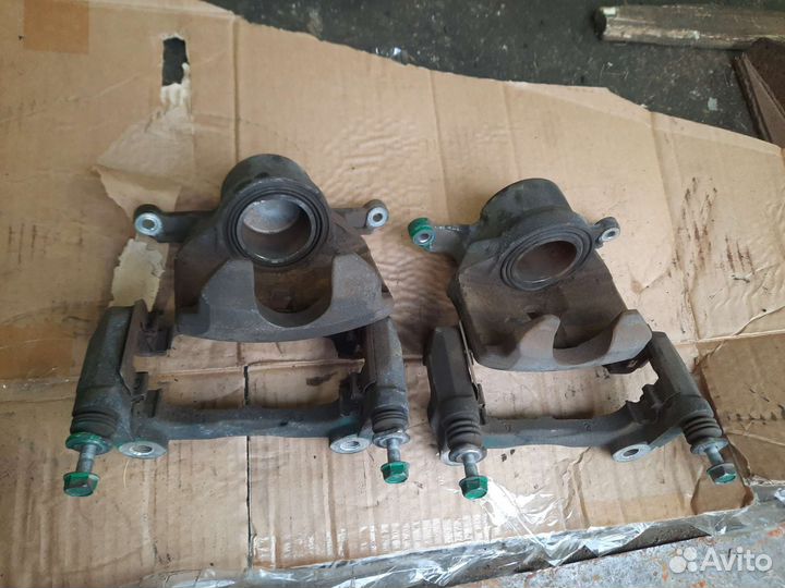 Суппорт передний nissan x-trail t31