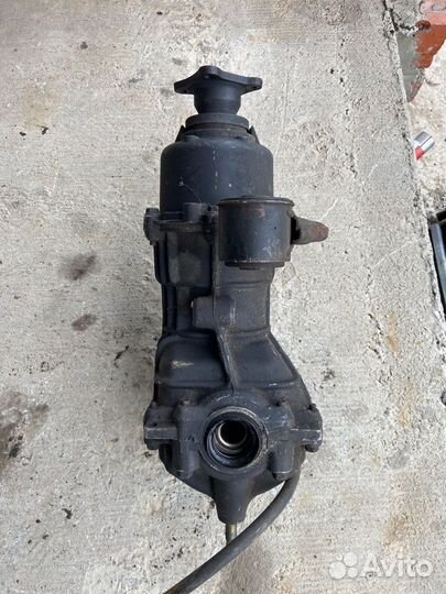 Редуктор задний Nissan Serena C24