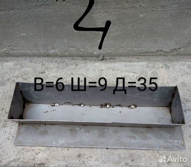 Кормушки и поилки для домашней птицы