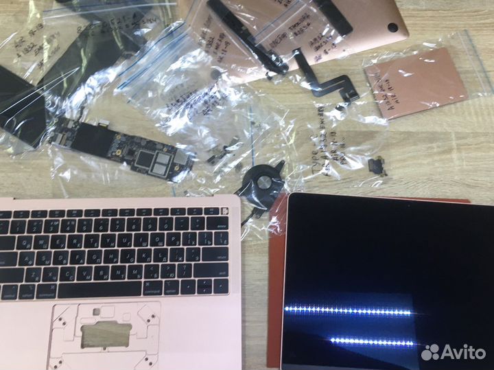 Разбор MacBook Air a1932 emc3184