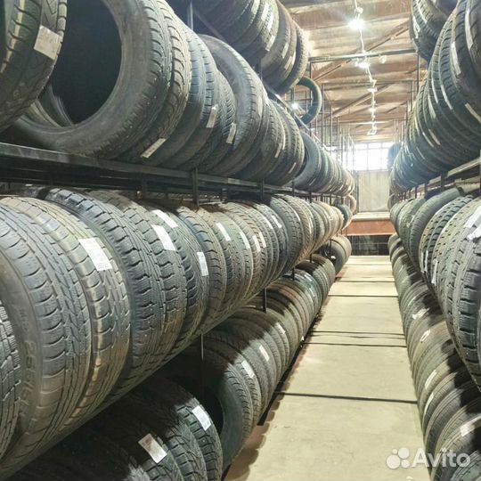 Goodyear UltraGrip Ice 235/55 R19 L