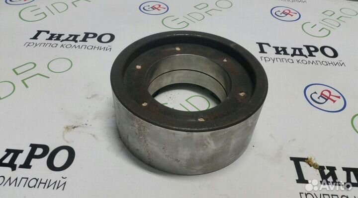 Ролик на автобетоносмеситель