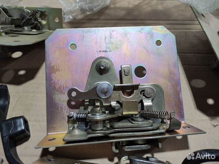 Комплект замков двери УАЗ (люкс) с ручками Хантер