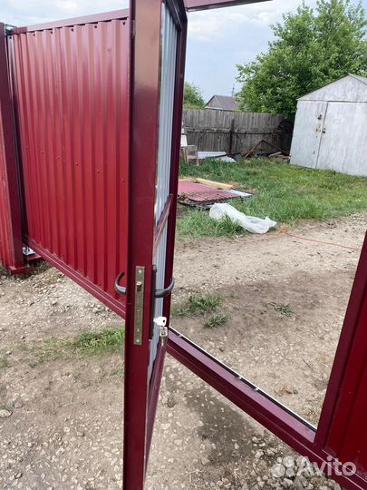 Ворота откатные с встроенной калиткой