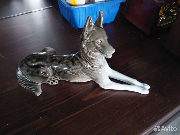 Фарфоровые статуэтки