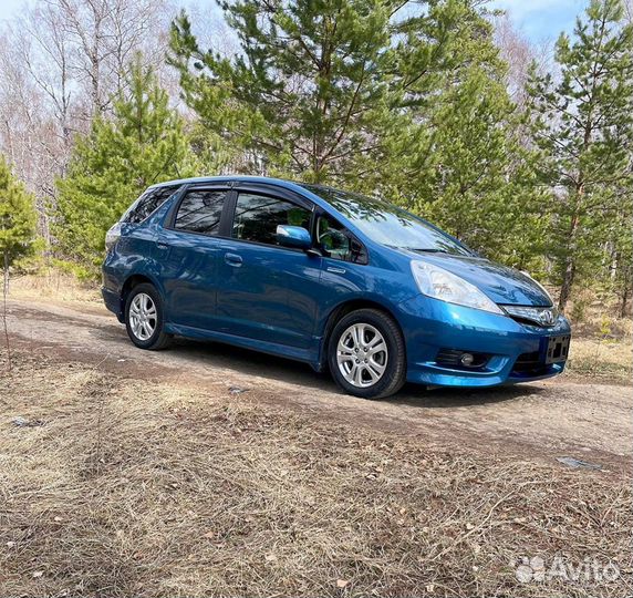 Honda Fit Shuttle 1.3 CVT, 2012, 134 000 км