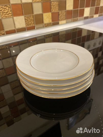 Блюдца диметр 15 см керамика новые 5 шт