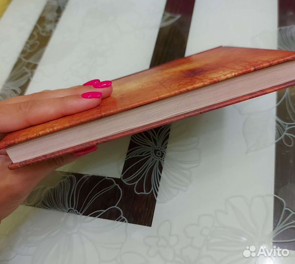 Книга Тайна Ронда Берн