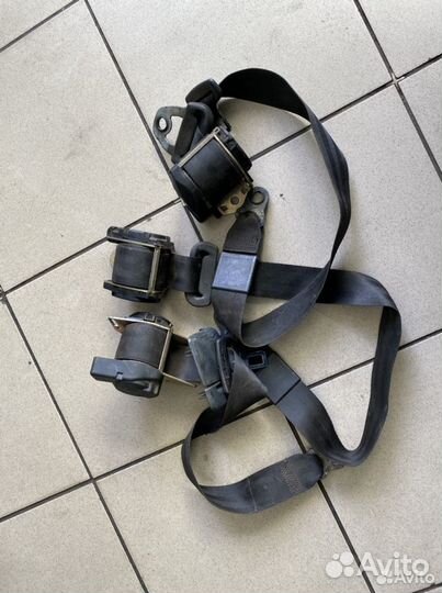 Ремень безопасности передний левый VW Passat B3