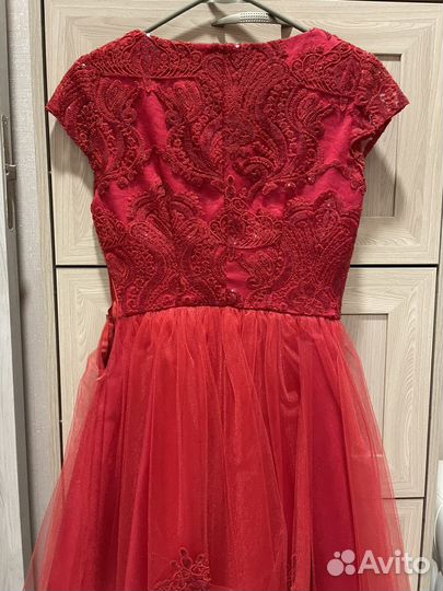 Вечернее платье