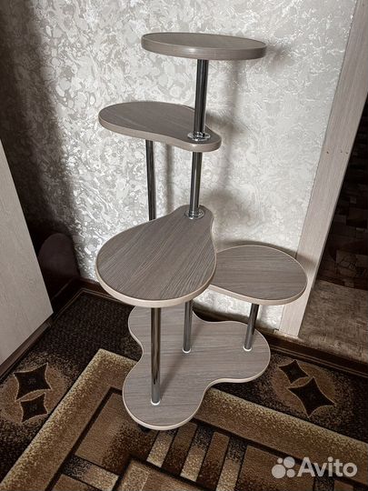 Полка для цветов