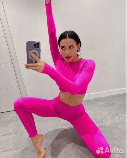 Костюм для фитнеса женский