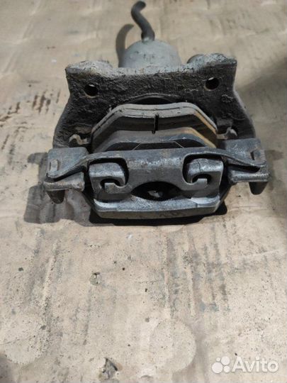 Суппорт Bmw 5-Series E39