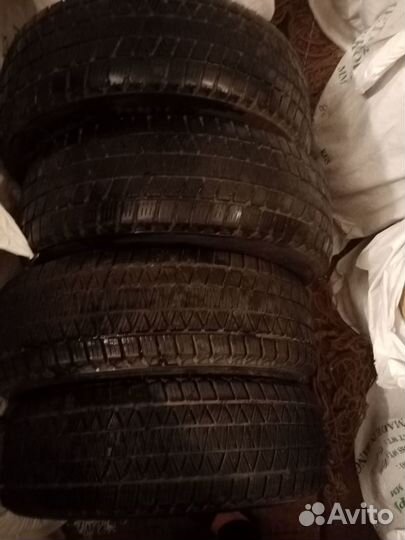 Bridgestone Blizzak DM-V3 225/65 R17 102