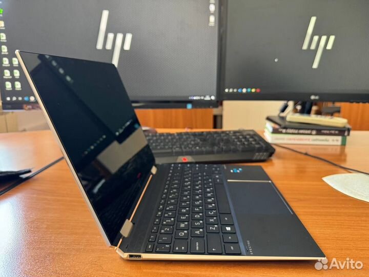 Трансформер HP Spectre x360 Conbertible