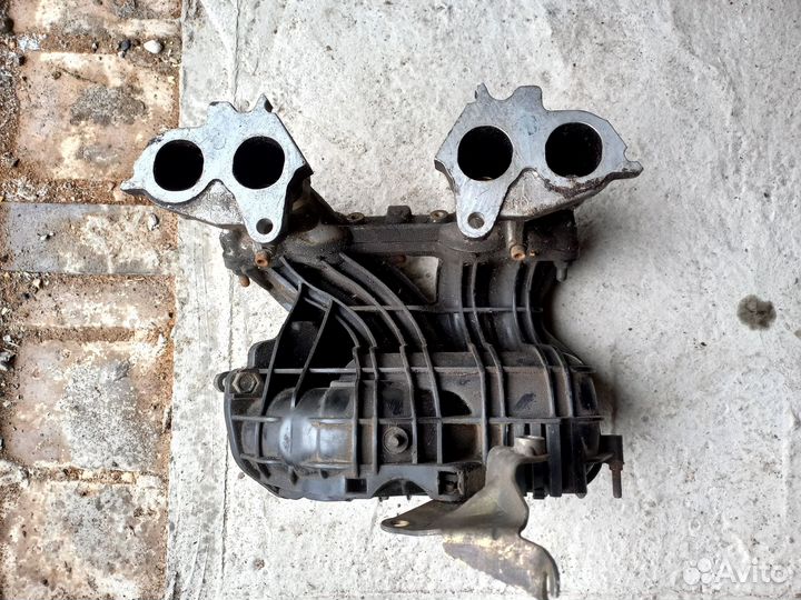 Впускной коллектор ваз 2114