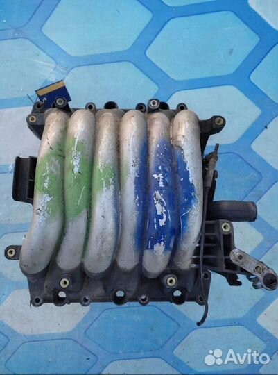 Коллектор впускной 078133223BF