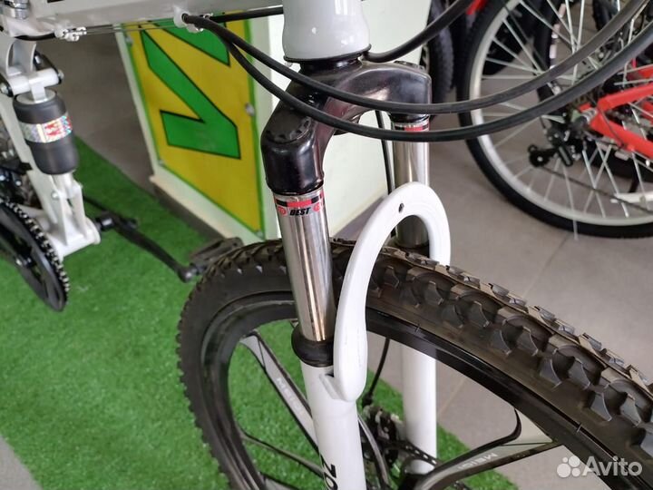 Новый Велосипед 26 колеса Литые диски