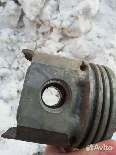 Поршня на газ-53,66. новое