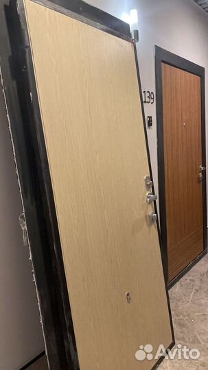 Дверь входная металлическая