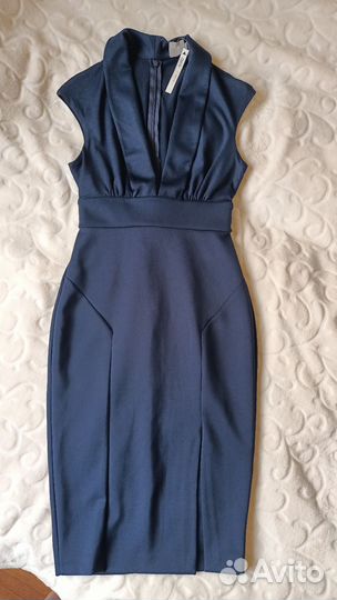 Платье женское новое вечернее офисное р-р 42-44