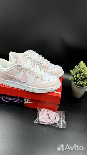 Nike dunk low pink paisley